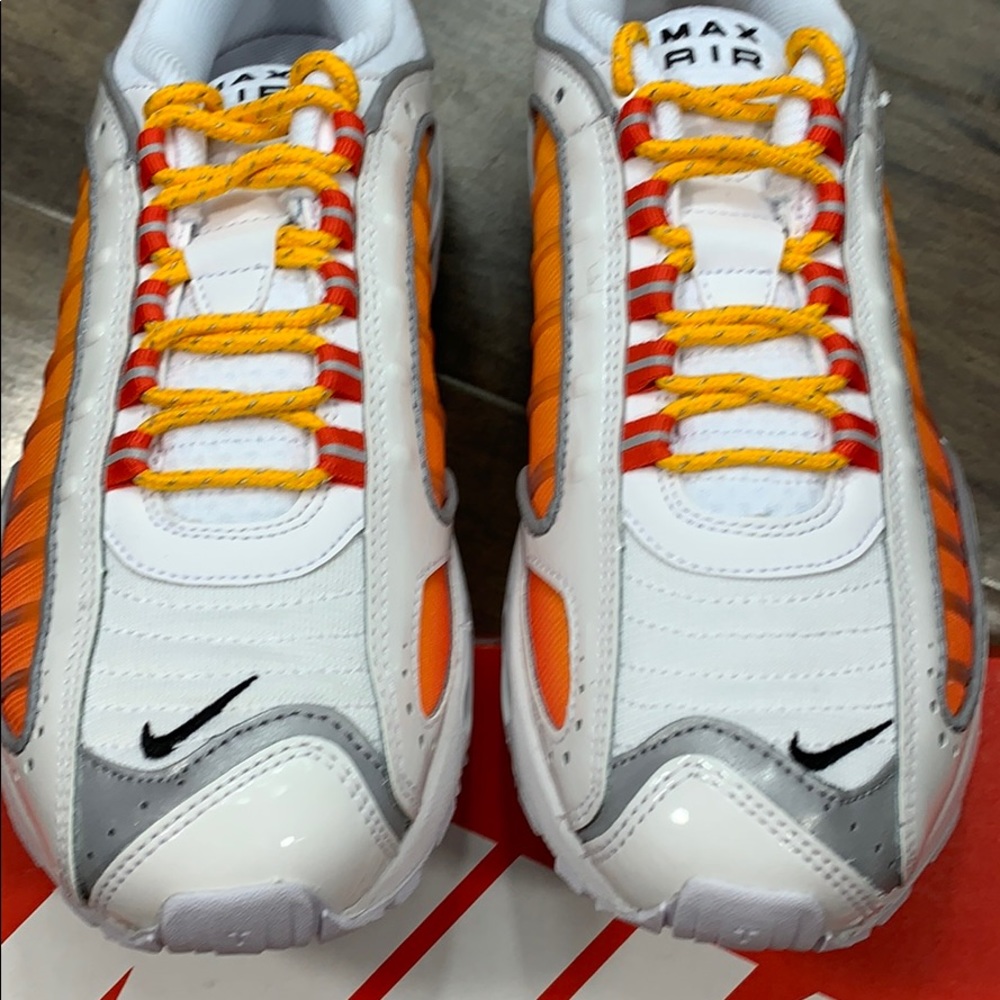 NIKE W AIR MAX TAILWIND IV NRG - Picture 7 of 16